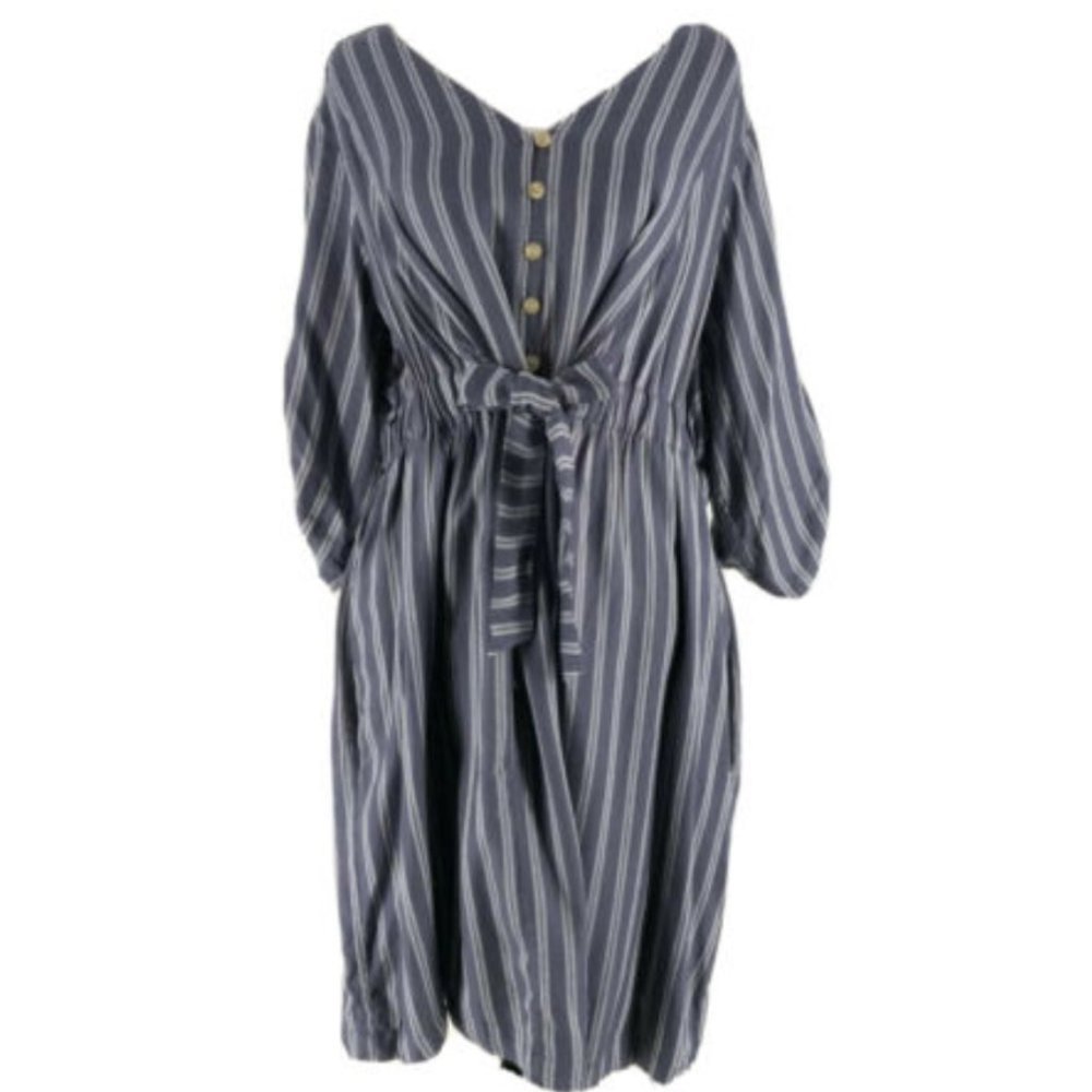 Isabel Maternity Blue Striped Chambray Dress - EUC
